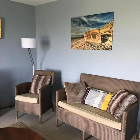 La Vue Sur Le Golf De Wimereux, Proche De La Plage Et Des Dunes : Le Calme Pour 6 Personnes *
