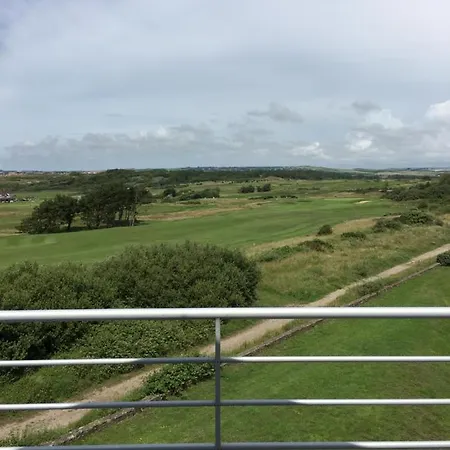 Apartmán La Vue Sur Le Golf De Wimereux, Proche De La Plage Et Des Dunes : Le Calme Pour 6 Personnes