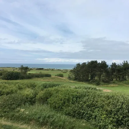 La Vue Sur Le Golf De Wimereux, Proche De La Plage Et Des Dunes : Le Calme Pour 6 Personnes *