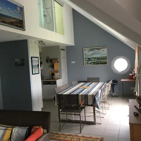 La Vue Sur Le Golf De Wimereux, Proche De La Plage Et Des Dunes : Le Calme Pour 6 Personnes