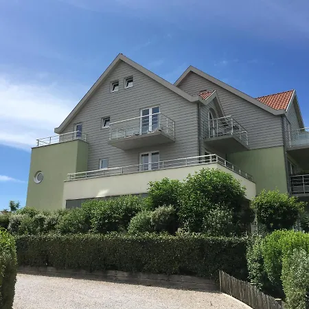 La Vue Sur Le Golf De Wimereux, Proche De La Plage Et Des Dunes : Le Calme Pour 6 Personnes *