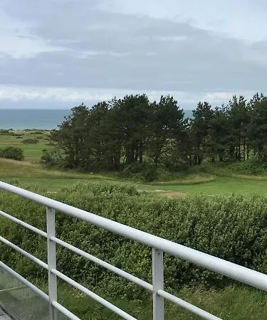 La Vue Sur Le Golf De Wimereux, Proche De La Plage Et Des Dunes : Le Calme Pour 6 Personnes Wimereux